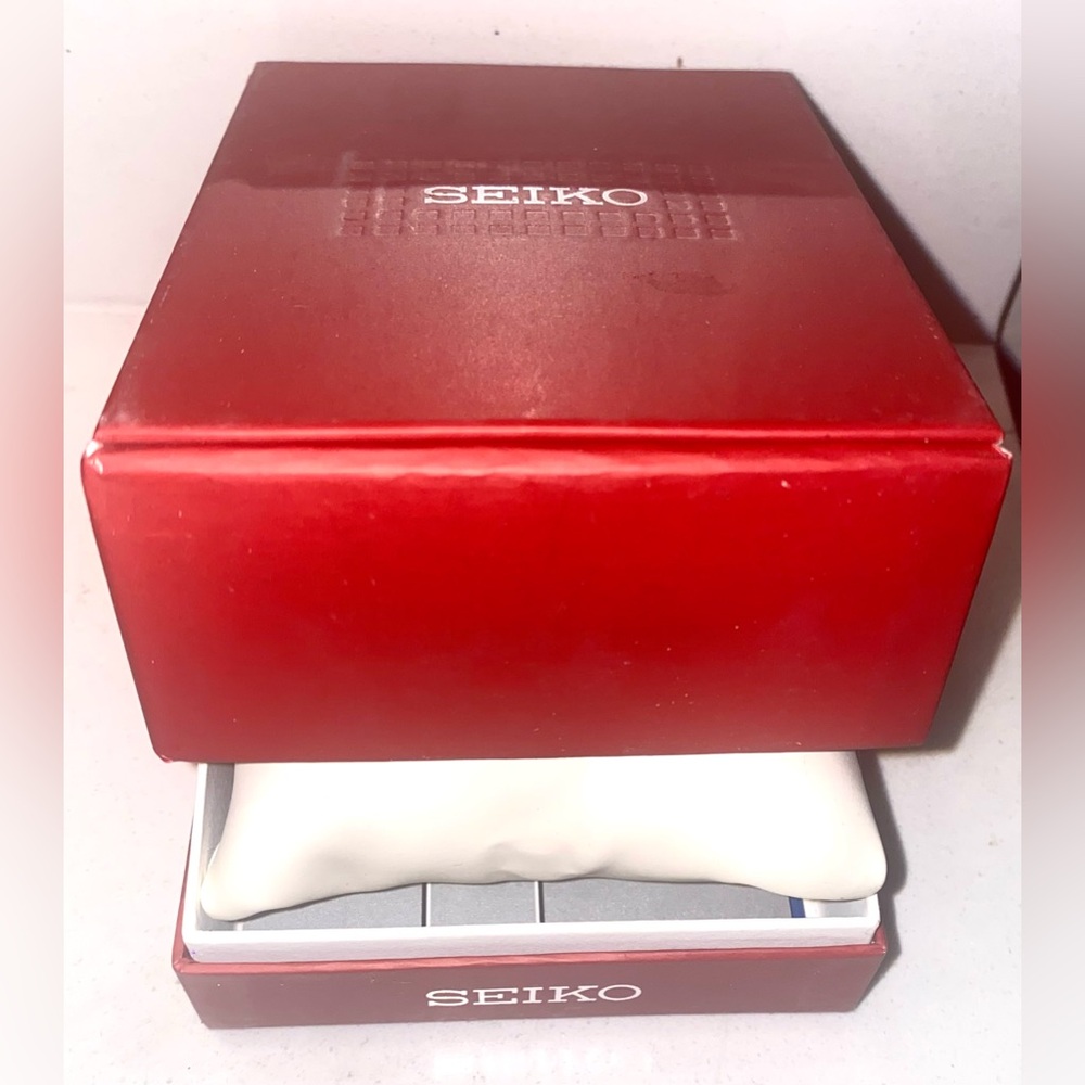 Auth Seiko Red Empty Presentation Storage Display… - image 6